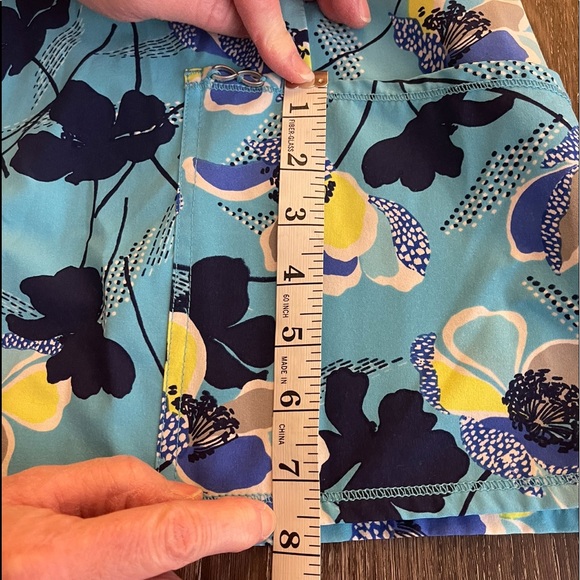 SCRUBS, Scrub top, Cherokee Infinity Stretch SZ Large, Blue Floral - Picture 12 of 16